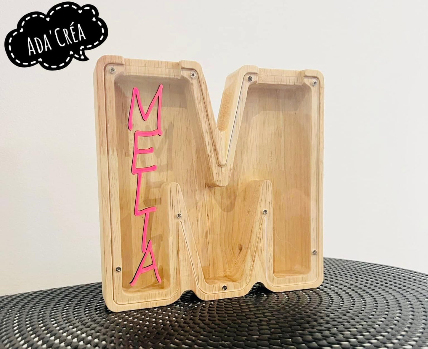 Tirelires en bois et plexiglas personnalisées