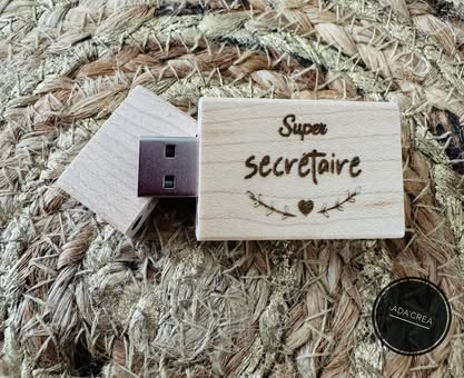 Clé USB en bois personnalisable
